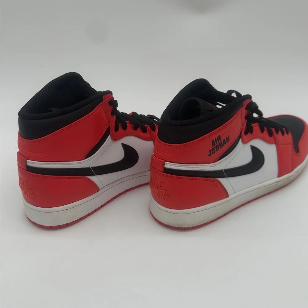 Nike Air Jordan 1 Retro 